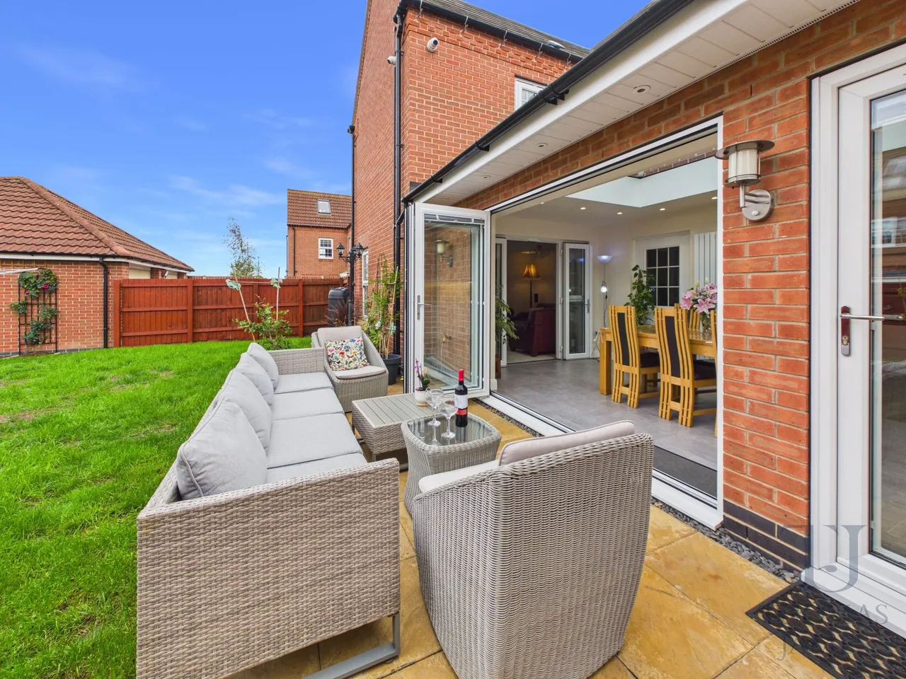 Poppy Close, Cotgrave, NG12, photo 29
