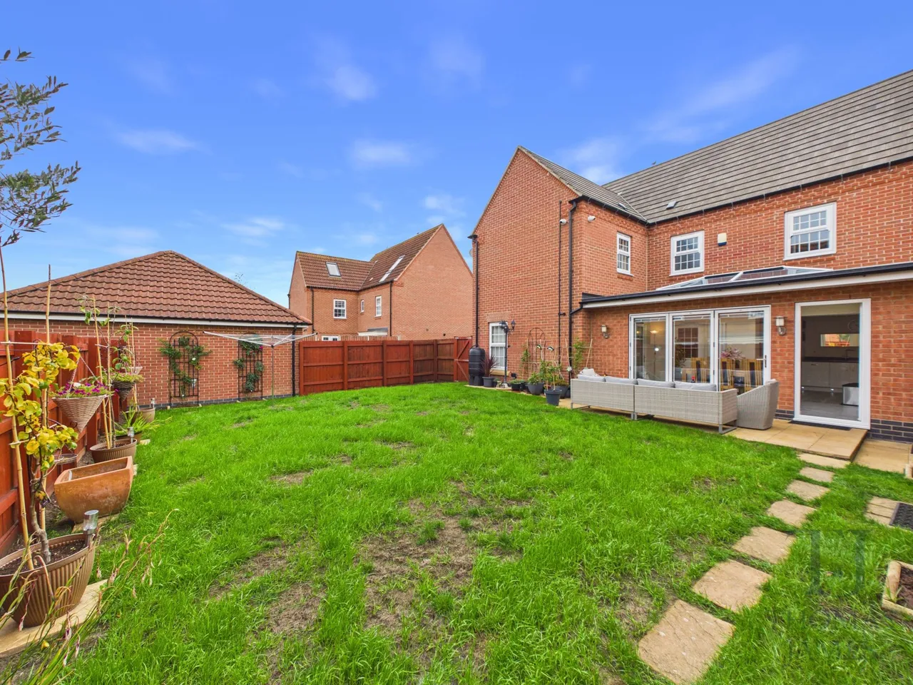 Poppy Close, Cotgrave, NG12, photo 26