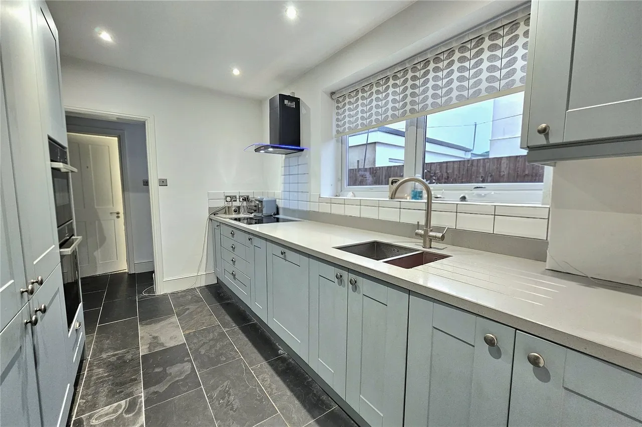 Goddards Lane, Camberley, Surrey, GU15 2PX, photo 13