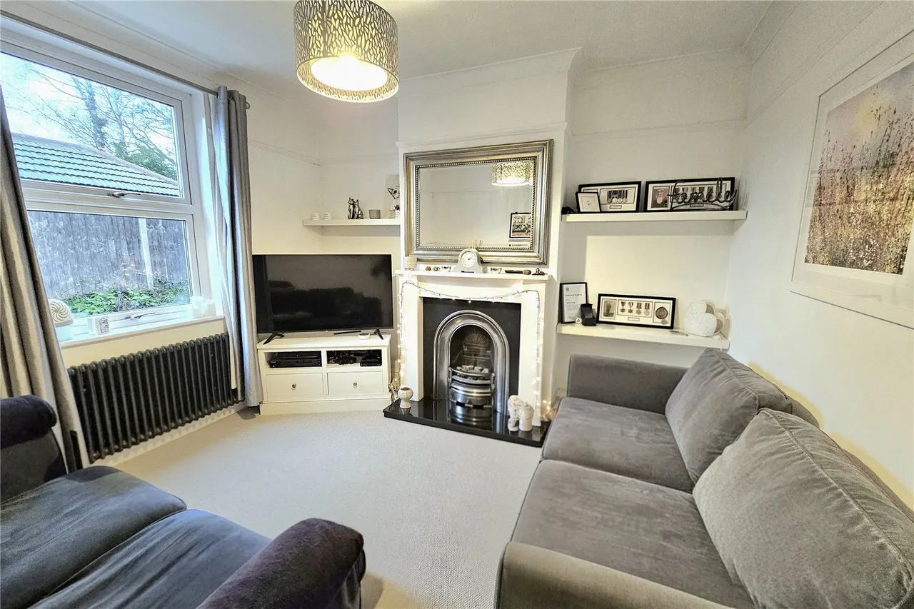 Goddards Lane, Camberley, Surrey, GU15 2PX, photo 10