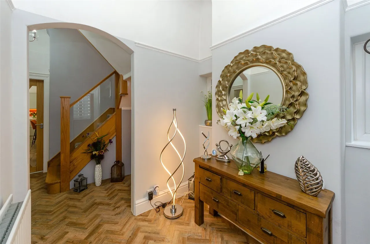 Mostyn Avenue, Llandudno, LL30, photo 2