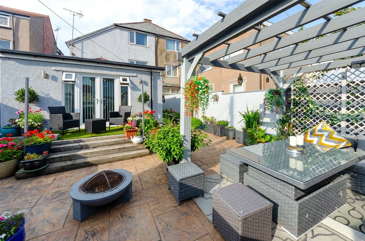 Mostyn Avenue, Llandudno, LL30, photo 30