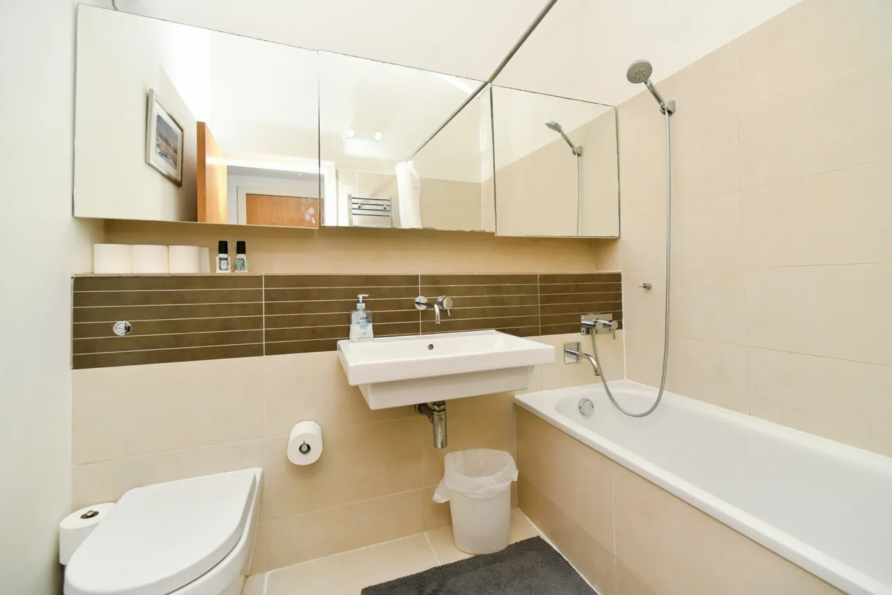 Stoneham Road, Hove, photo 11