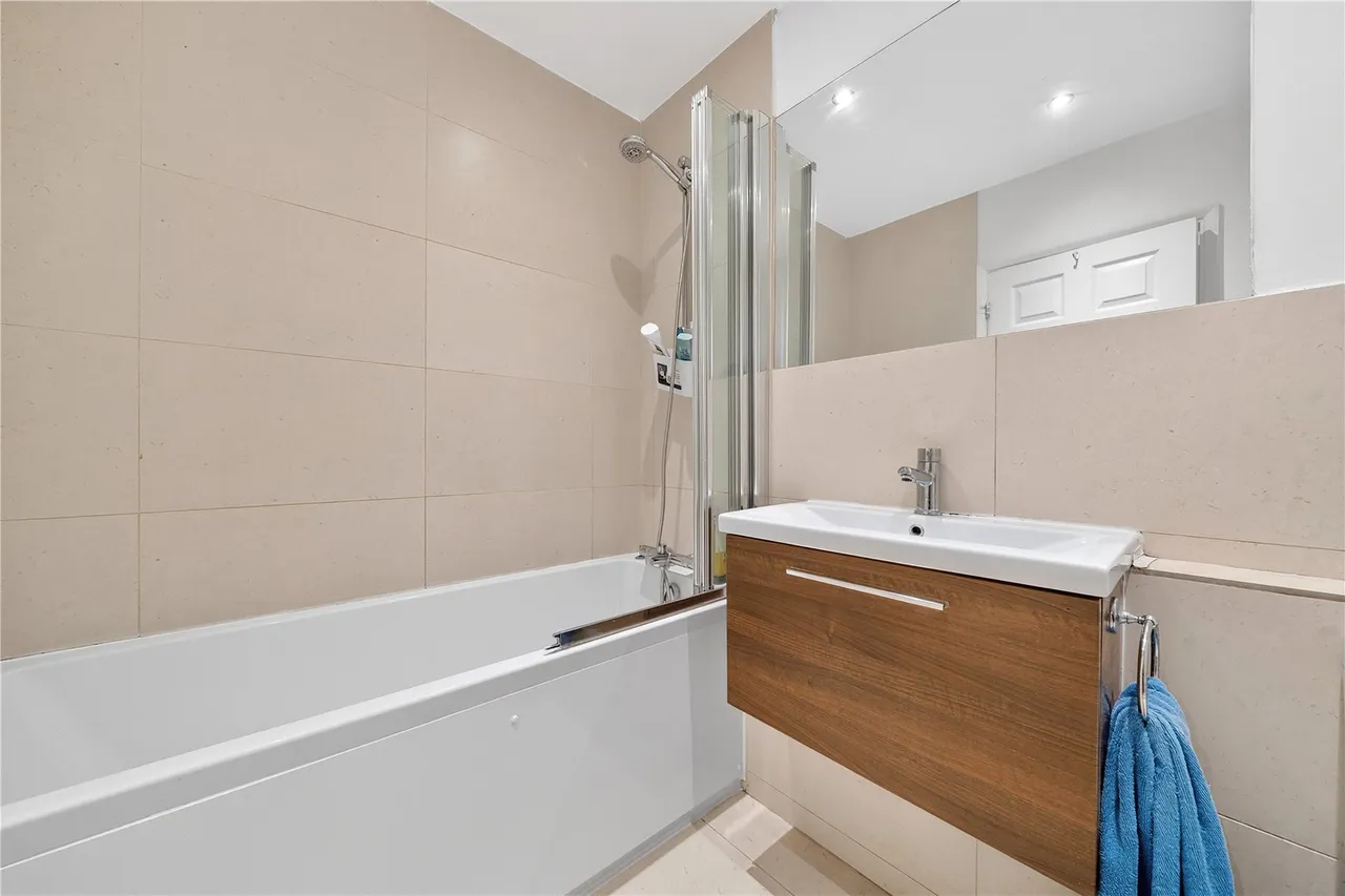 Bisley Green, Bisley, GU24, photo 17