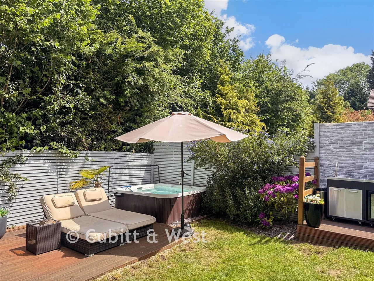 Greenacres, Lower Kingswood, KT20, photo 18
