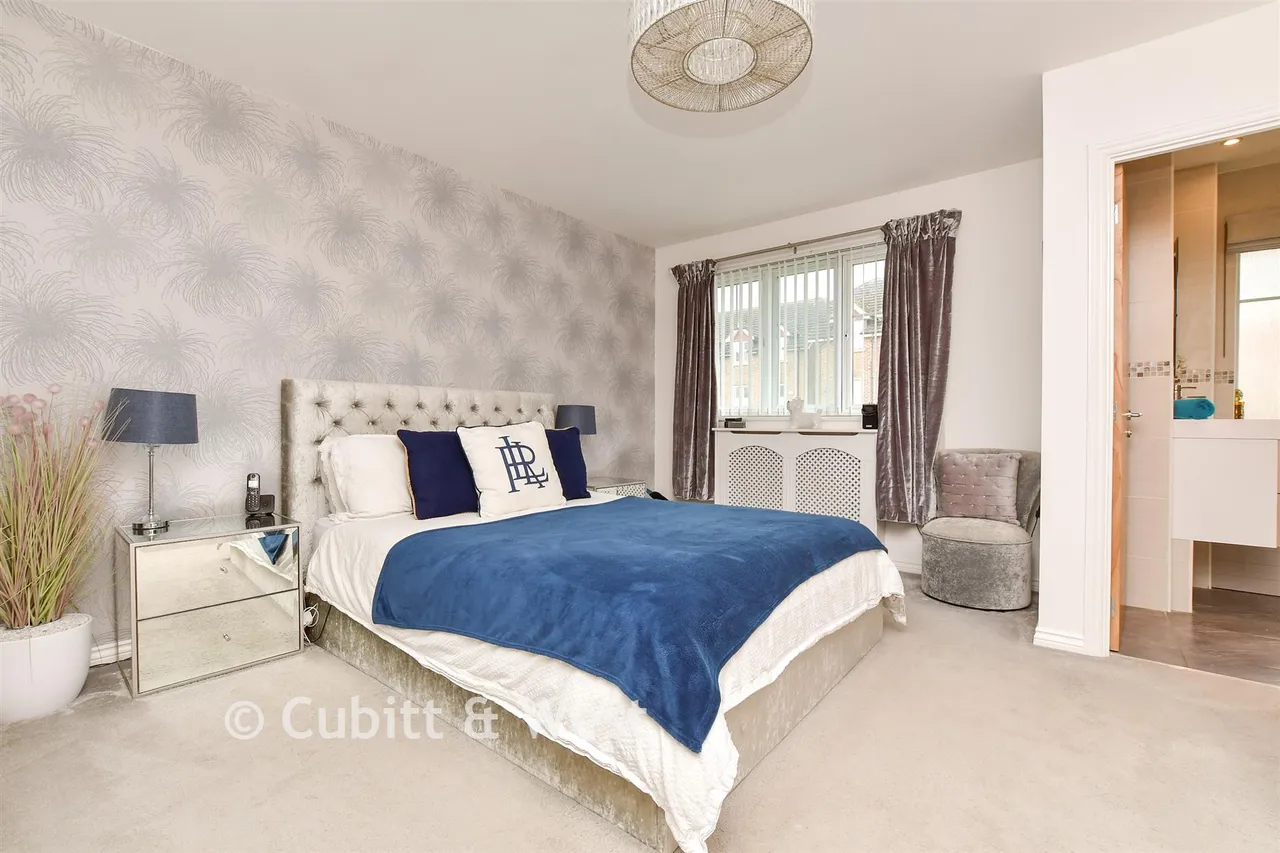 Greenacres, Lower Kingswood, KT20, photo 12