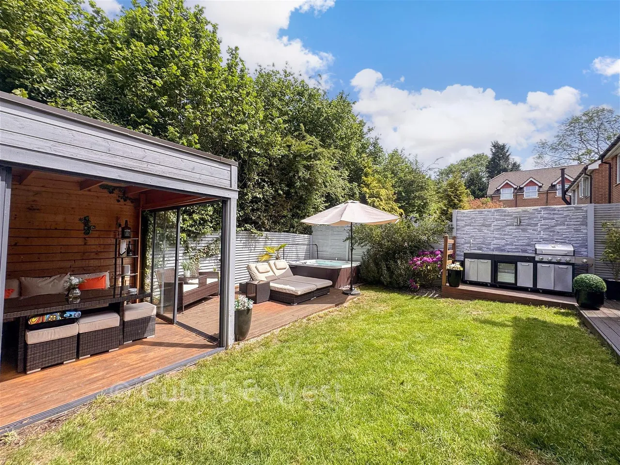Greenacres, Lower Kingswood, KT20, photo 17