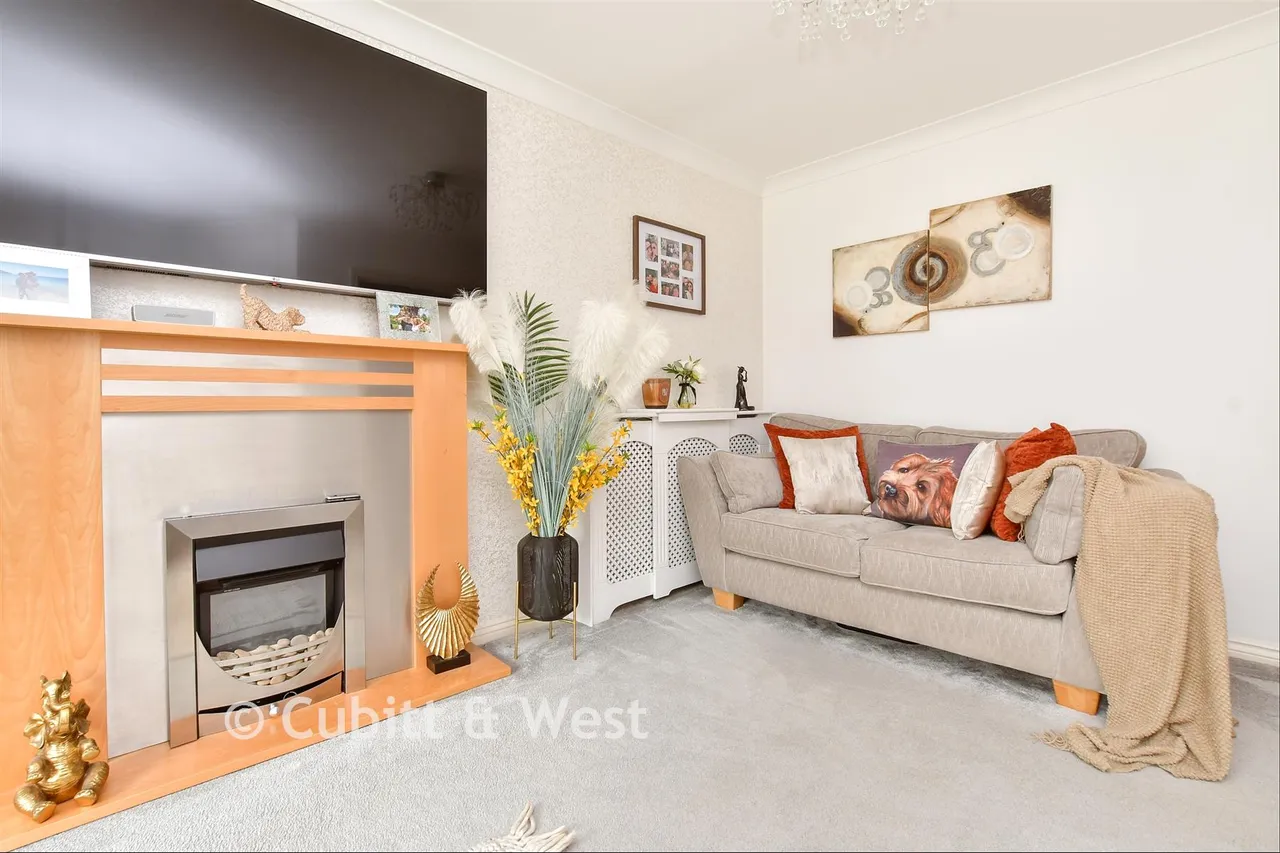 Greenacres, Lower Kingswood, KT20, photo 7