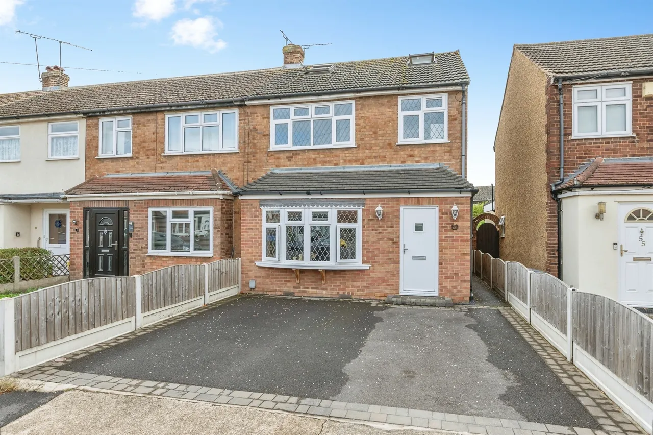 3 bed house for sale, Newtons Close, Rainham, RM13