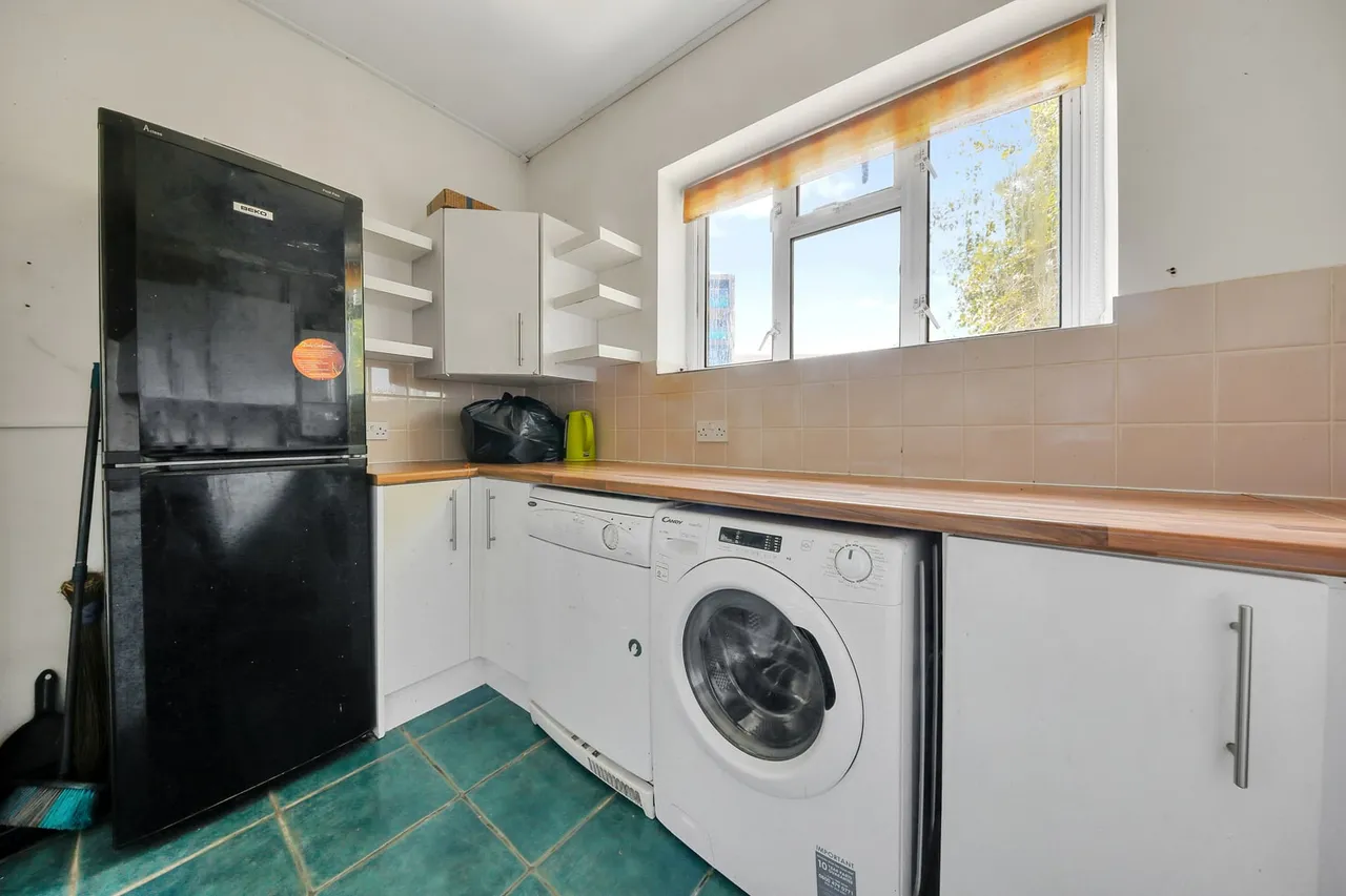 161 Gavestone Road, Greenwich, London, SE12 9BH, photo 10