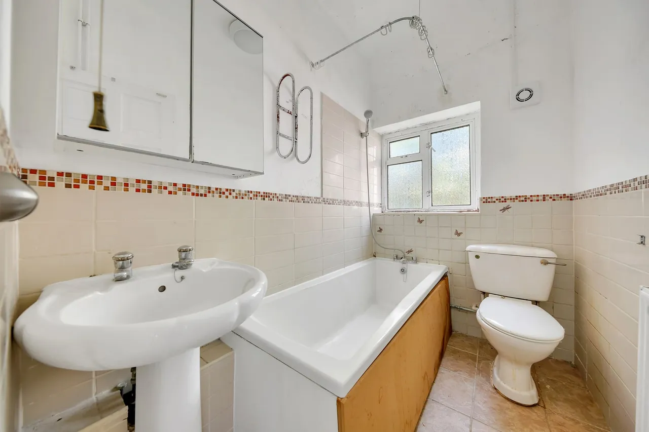 161 Gavestone Road, Greenwich, London, SE12 9BH, photo 13