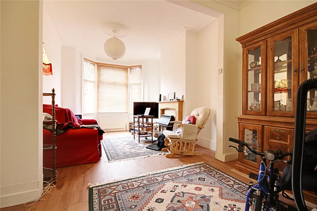 Croyland Road, London, photo 4