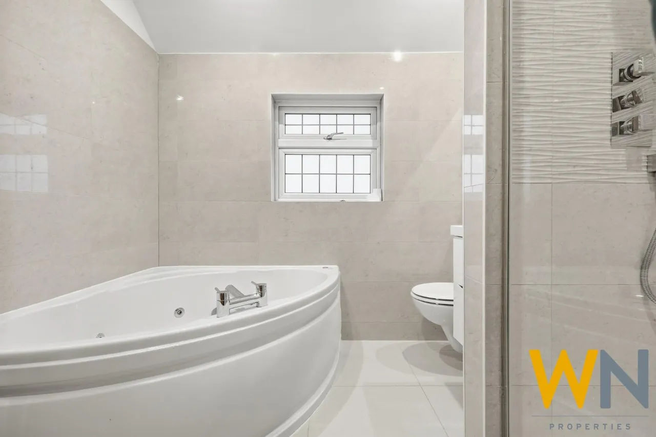 Alexander Lane, Shenfield, CM15, photo 14