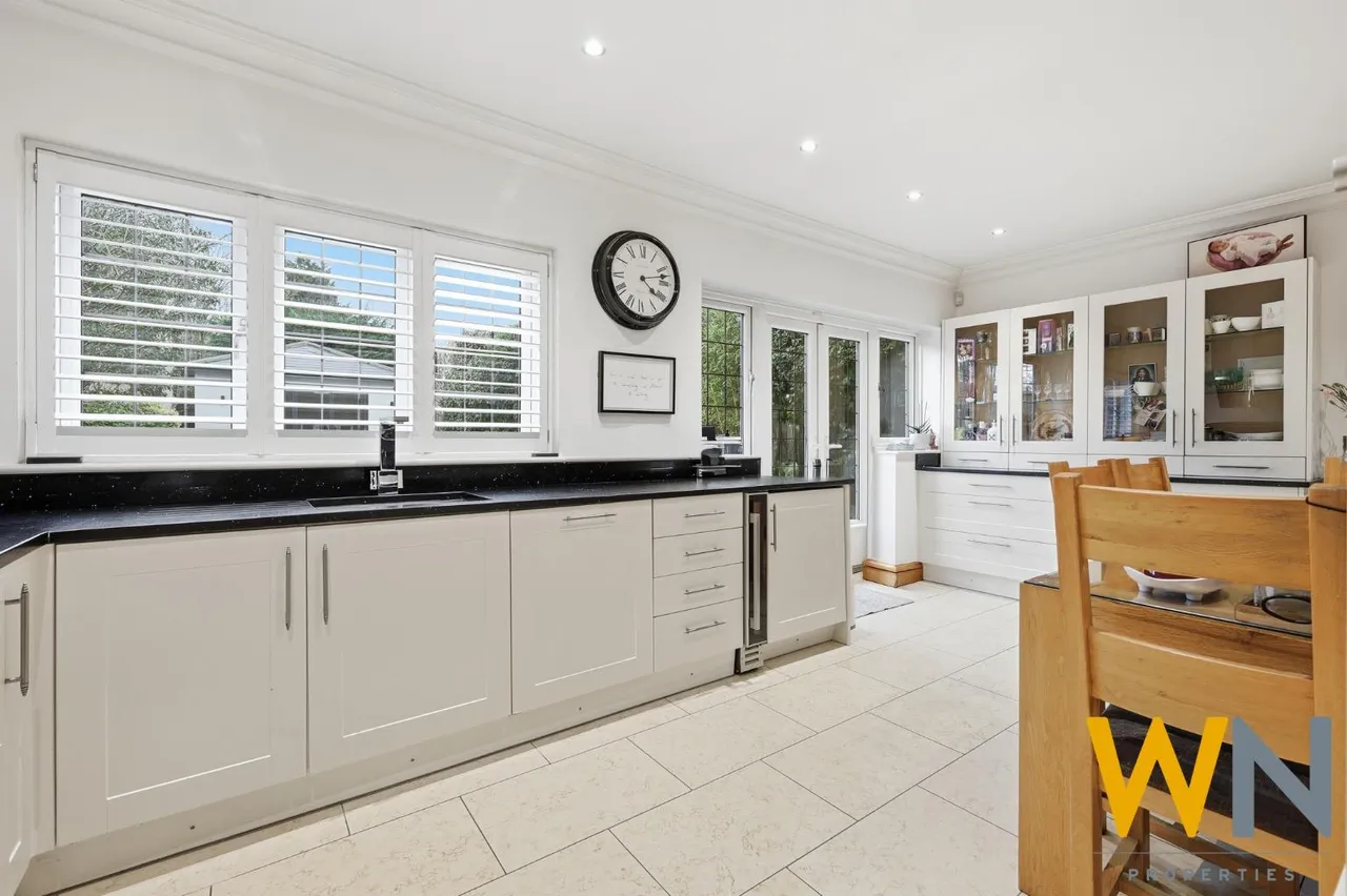 Alexander Lane, Shenfield, CM15, photo 7