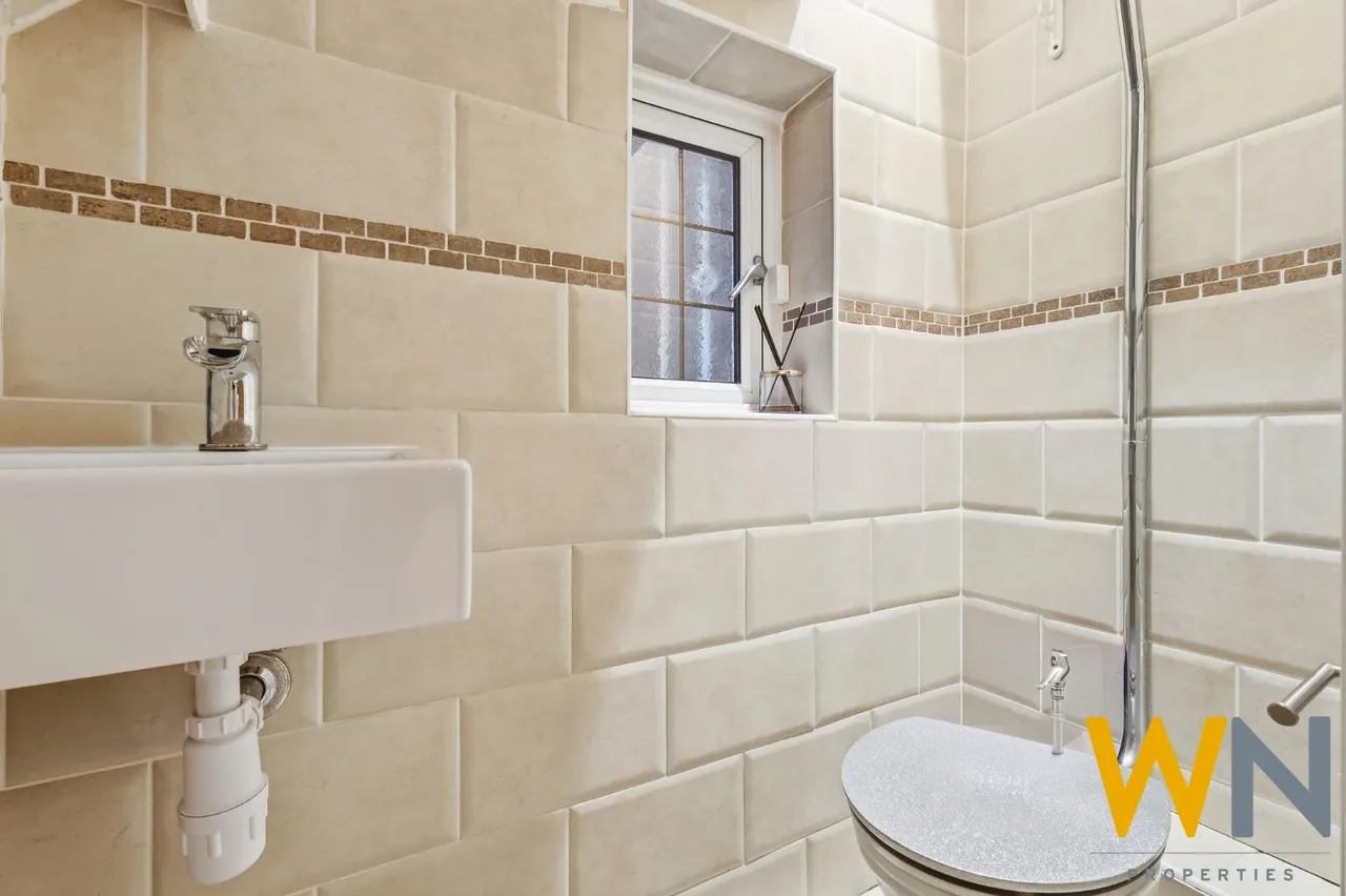 Alexander Lane, Shenfield, CM15, photo 25