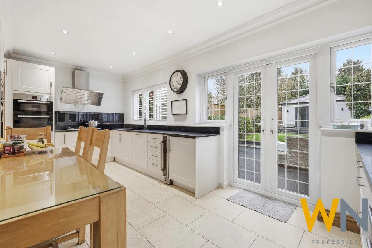 Alexander Lane, Shenfield, CM15, photo 6