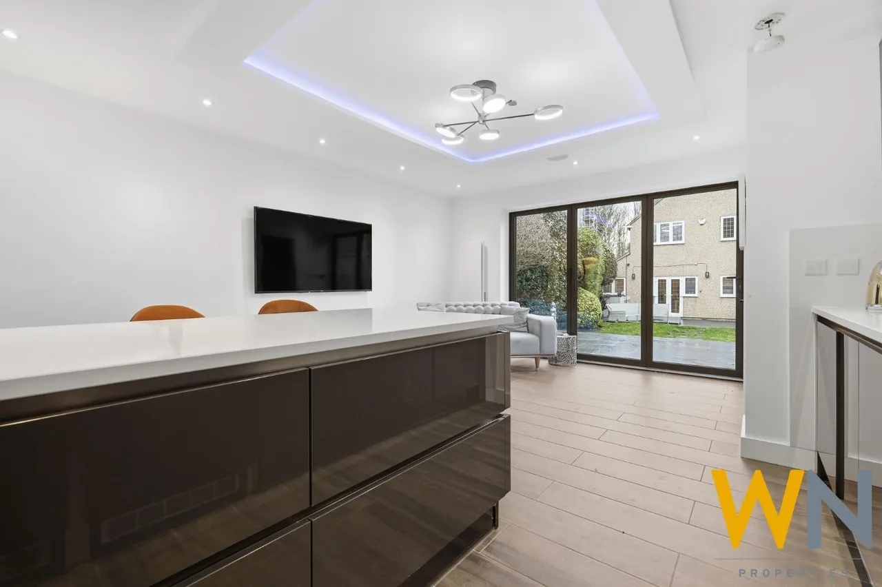 Alexander Lane, Shenfield, CM15, photo 22