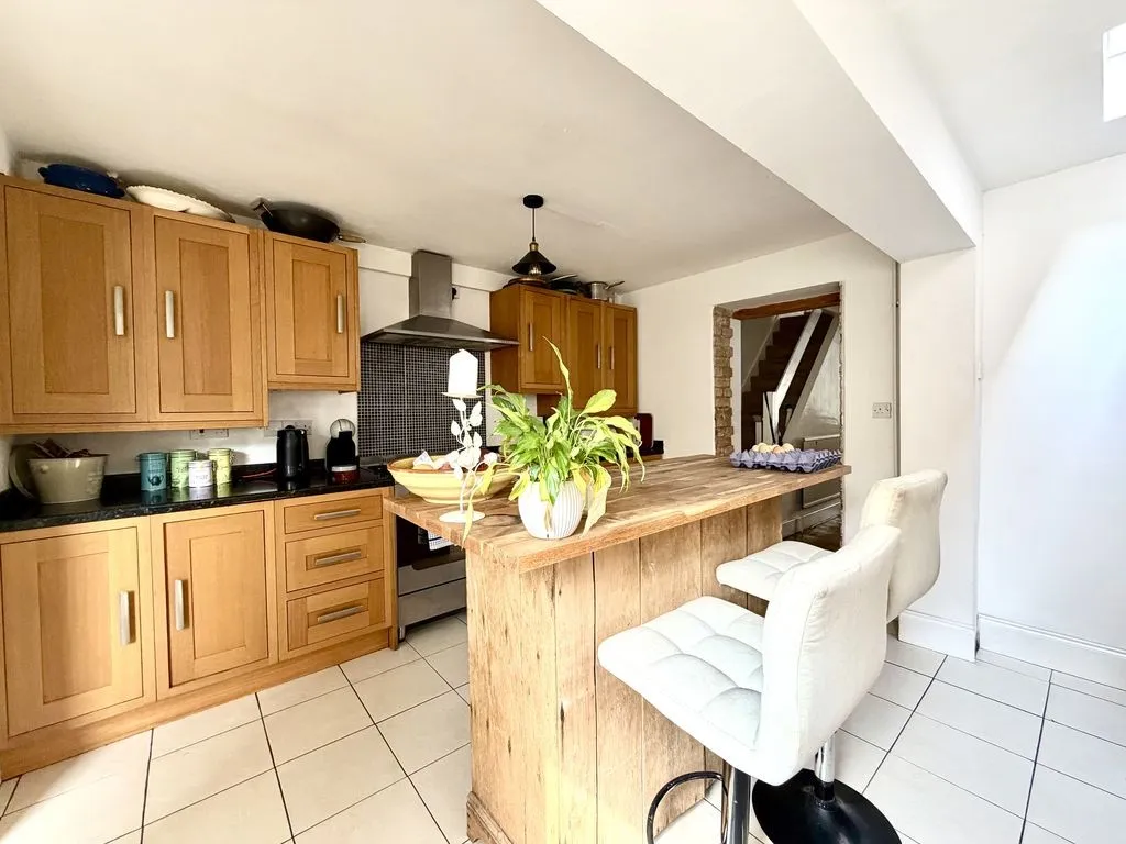 Shelburne Road, Calne, photo 11