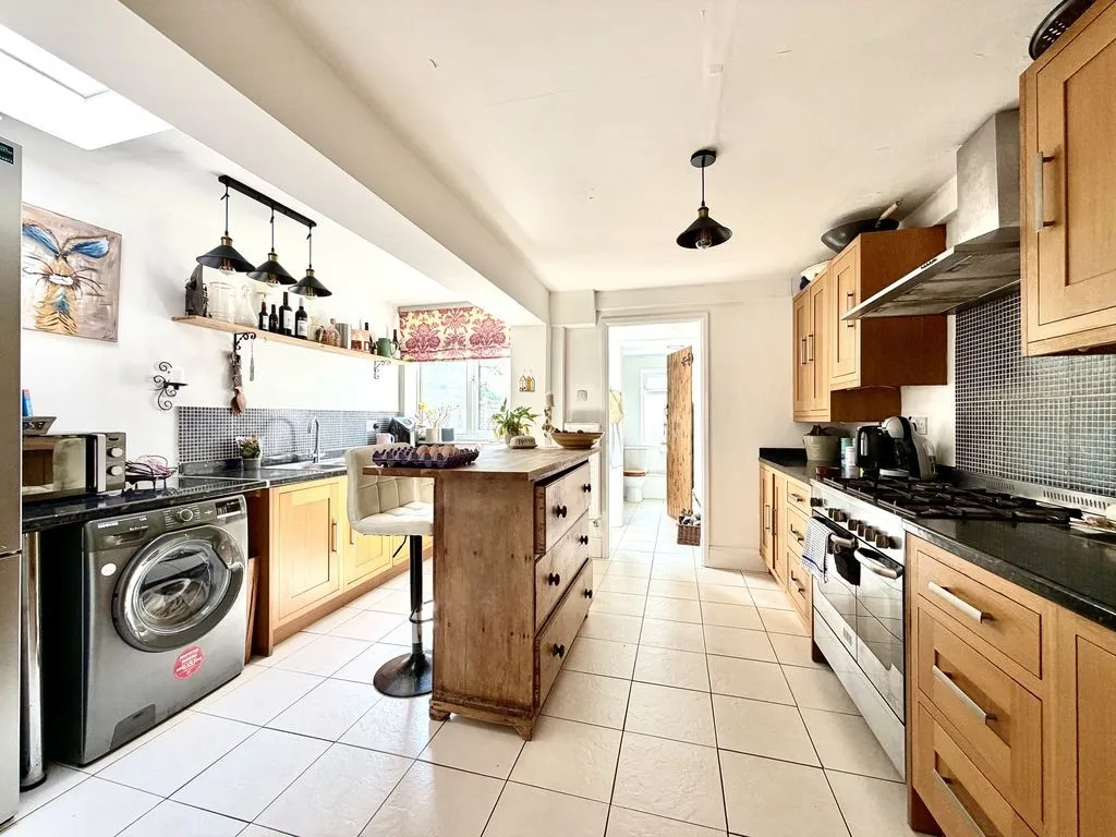Shelburne Road, Calne, photo 10