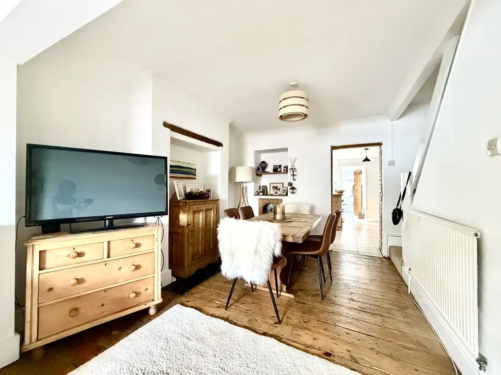 Shelburne Road, Calne, photo 8