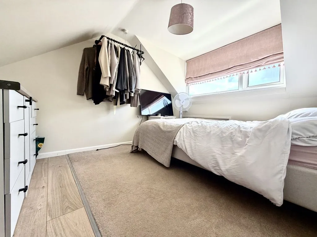Shelburne Road, Calne, photo 14