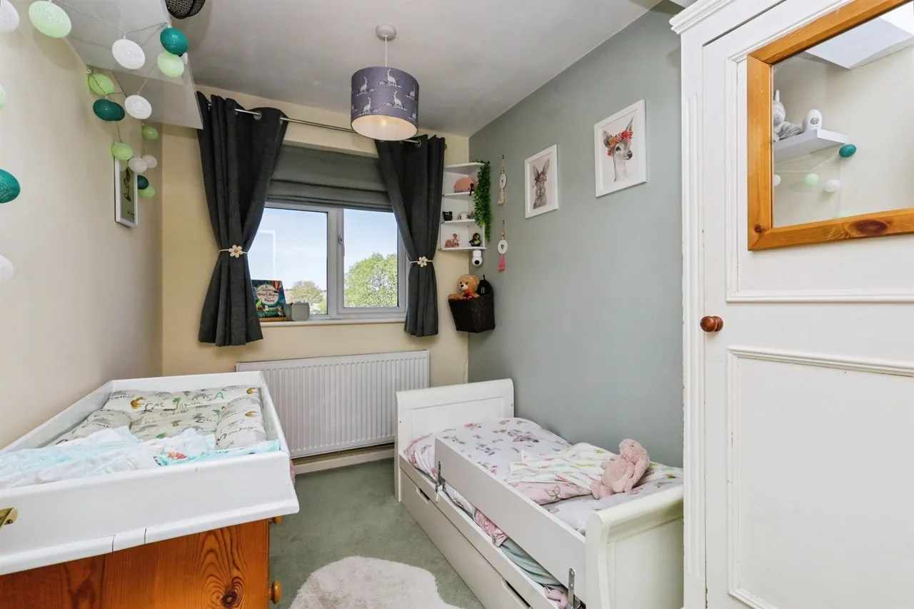 Quinnell Drive, Hailsham, BN27, photo 13