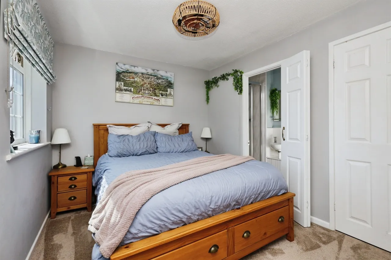 Quinnell Drive, Hailsham, BN27, photo 9