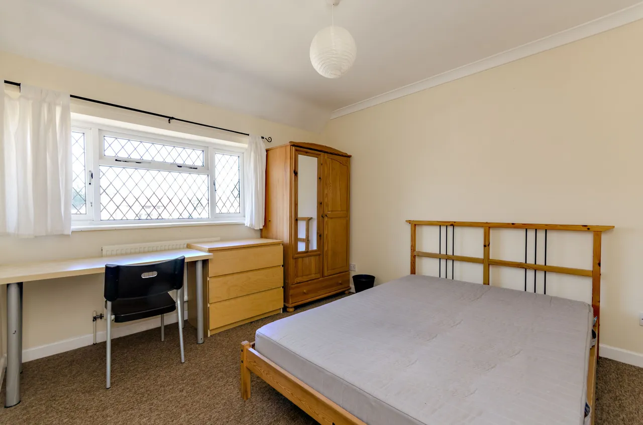 Guildford, GU1, photo 7