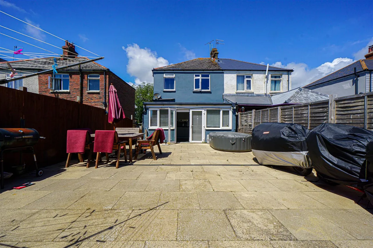 Bexhill Road, St. Leonards-On-Sea, photo 6
