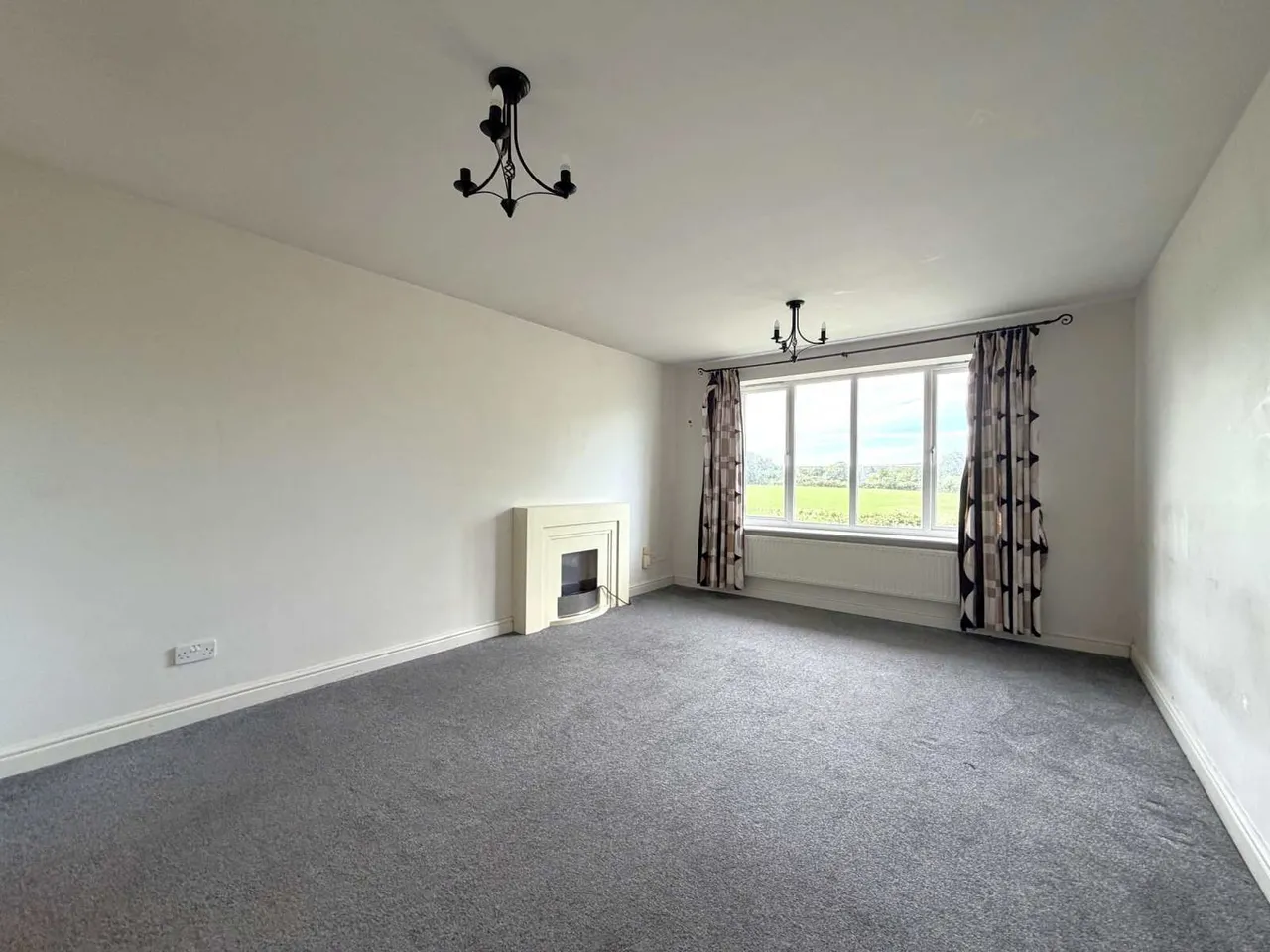 Keating Close, Rochester, Kent, ME1 1JX, photo 3
