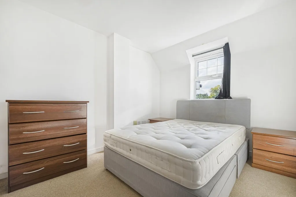 Wells View Drive, Bromley, photo 9