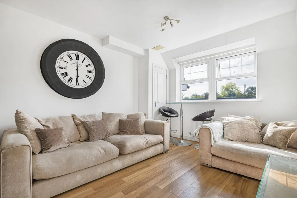 Wells View Drive, Bromley, photo 4