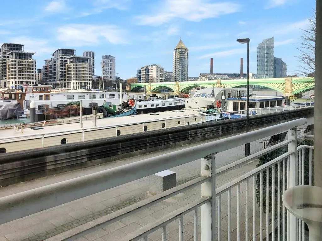 Oyster Wharf, Battersea, photo 5