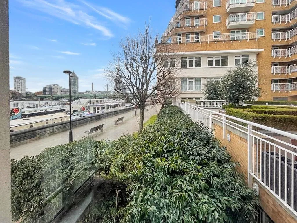 Oyster Wharf, Battersea, photo 17