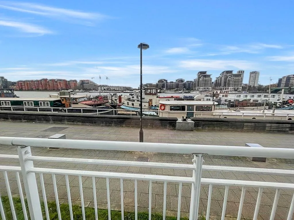 Oyster Wharf, Battersea, photo 12