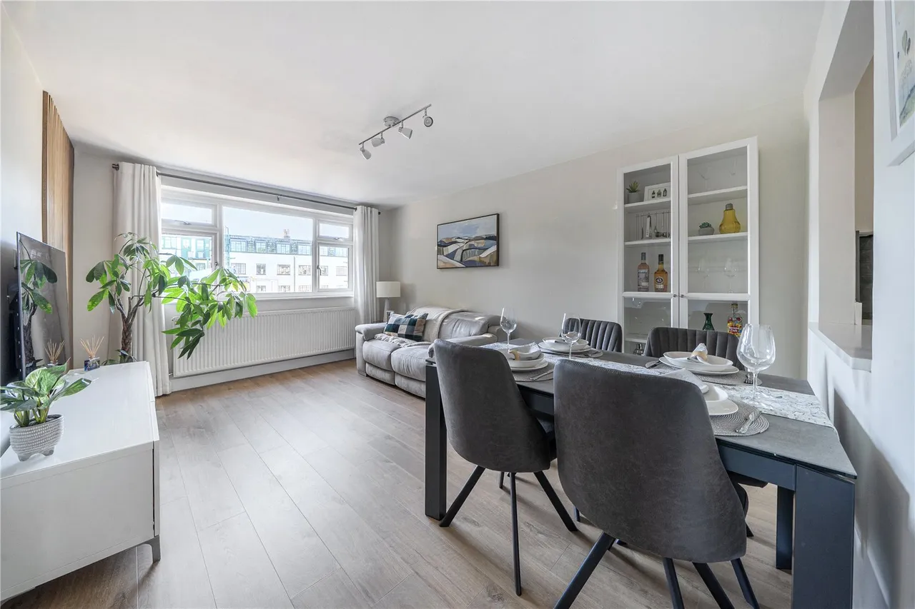 Madeley Road, London, W5, photo 4