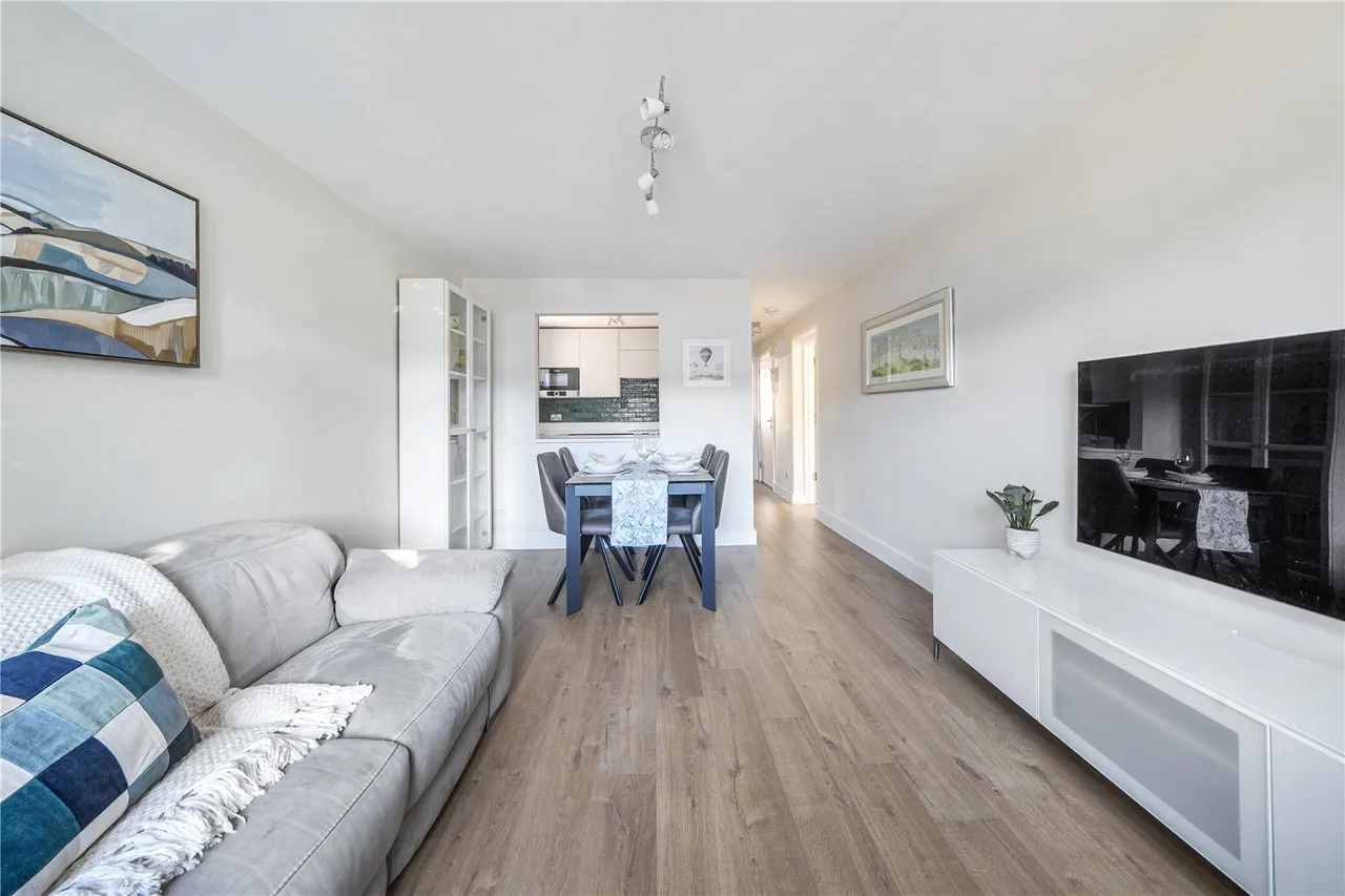 Madeley Road, London, W5, photo 17