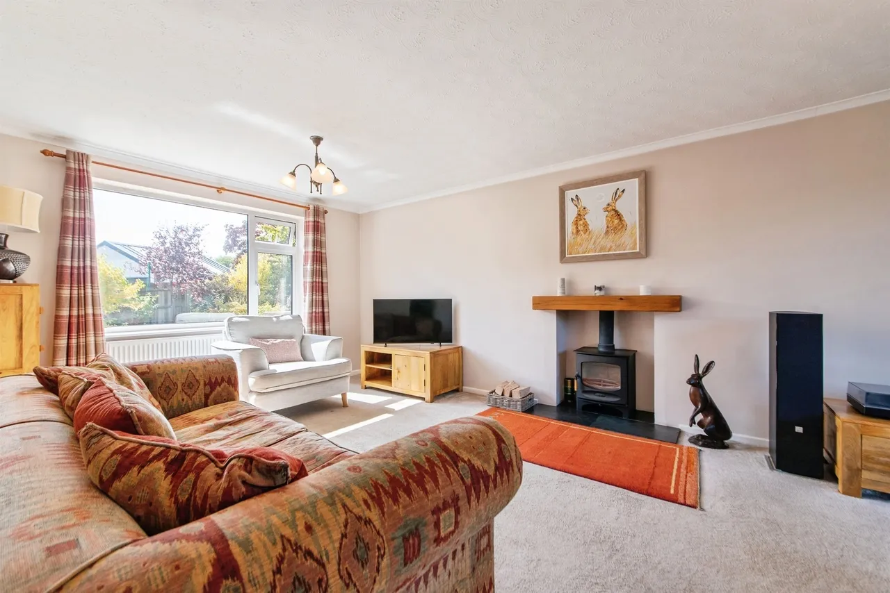 Torfrida Drive, Bourne, PE10, photo 3
