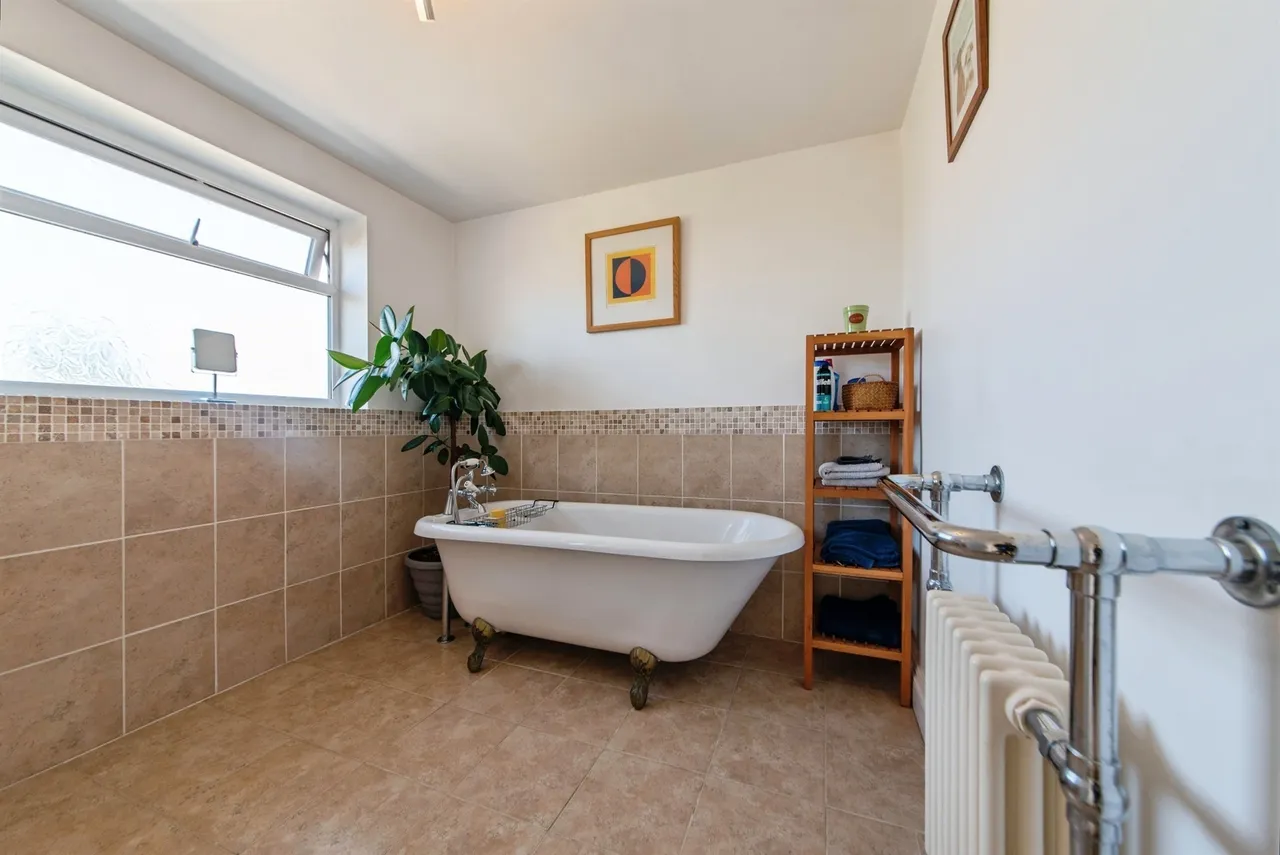 Torfrida Drive, Bourne, PE10, photo 12