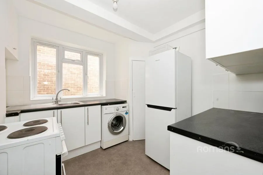 Fleet Road, Fleet, GU51, photo 3