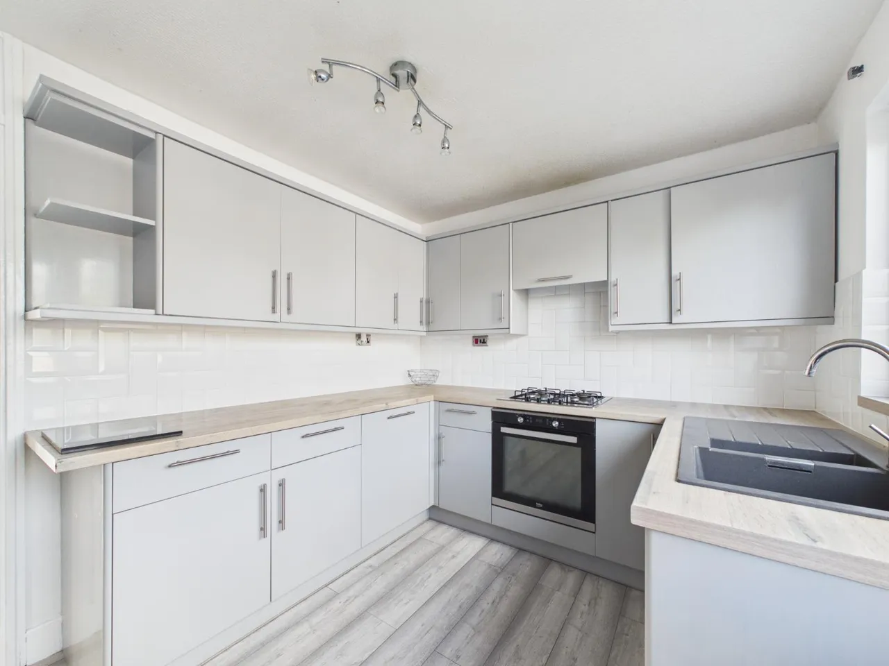 Barons Mead, Hereford, HR2, photo 4