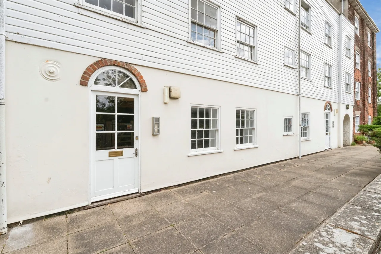Bridge Street, Fakenham, photo 12