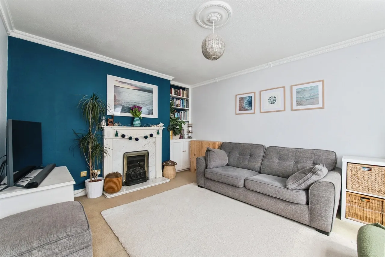 Heals Field, Axminster, EX13, photo 9