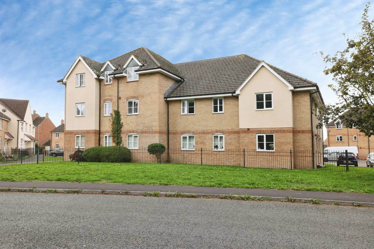 Anzio Road, Devizes, SN10, photo 14
