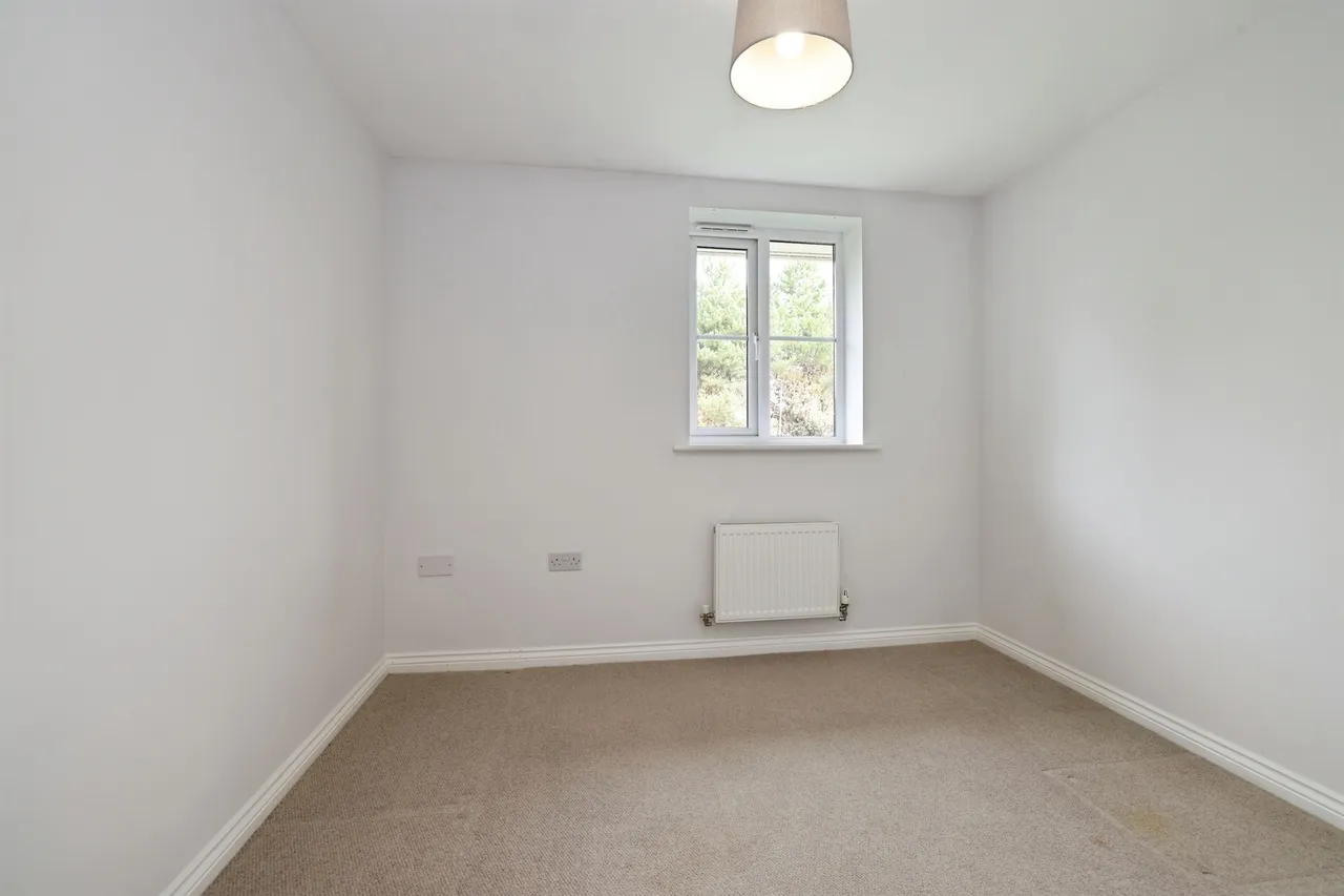 Anzio Road, Devizes, SN10, photo 9