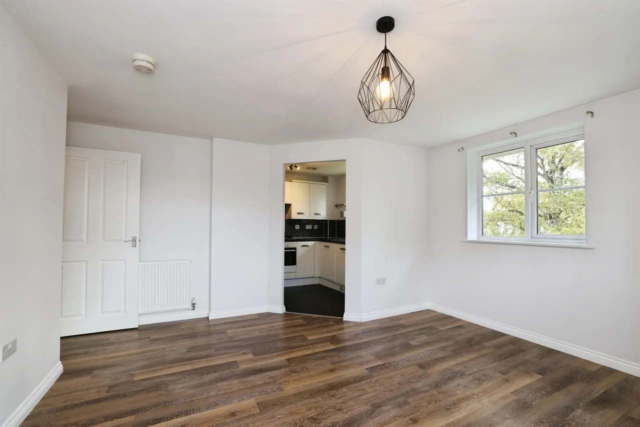 Anzio Road, Devizes, SN10, photo 3
