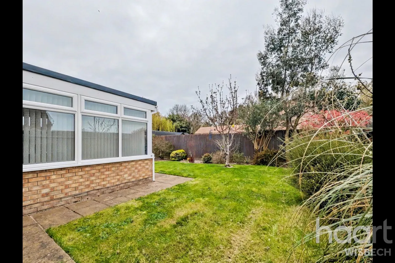 Swan Gardens, Parson Drove, PE13, photo 16
