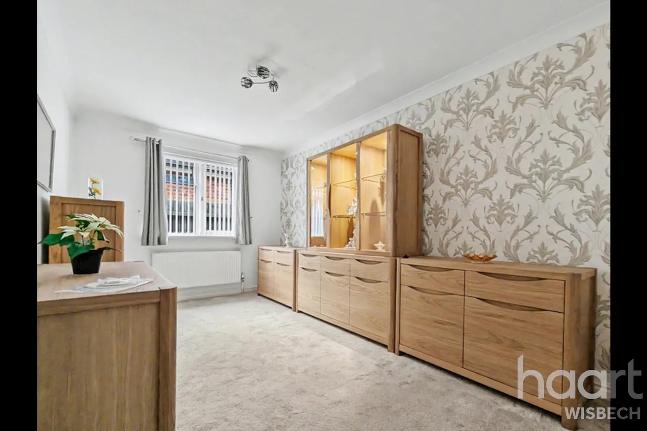 Swan Gardens, Parson Drove, PE13, photo 13