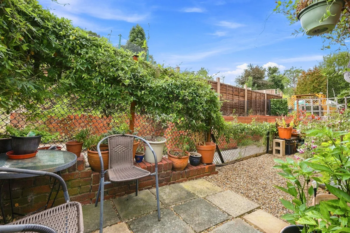 Hillyfields, Loughton, IG10, photo 4