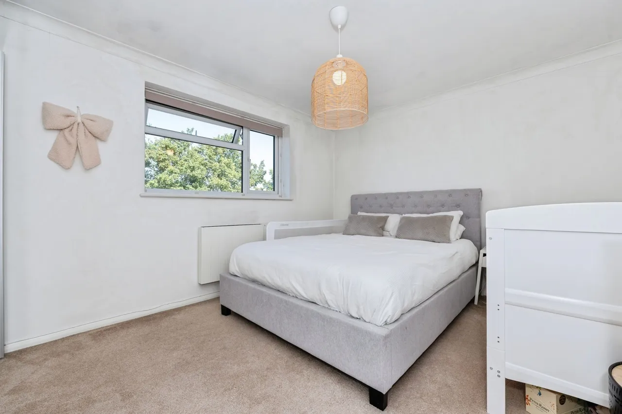 Mounts Road, Greenhithe, DA9, photo 7